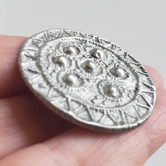 Nan Pewter Viking reproduction brooch - Picture 3 of 9